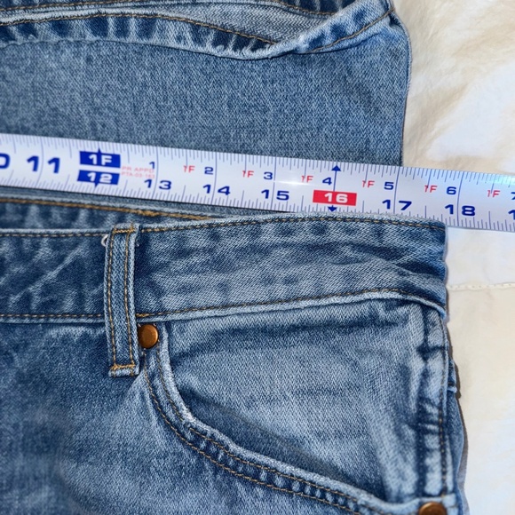 Wrangler Womens Wanderer High Rise Flare Jeans Distressed, sz 32 /14 - Picture 10 of 10